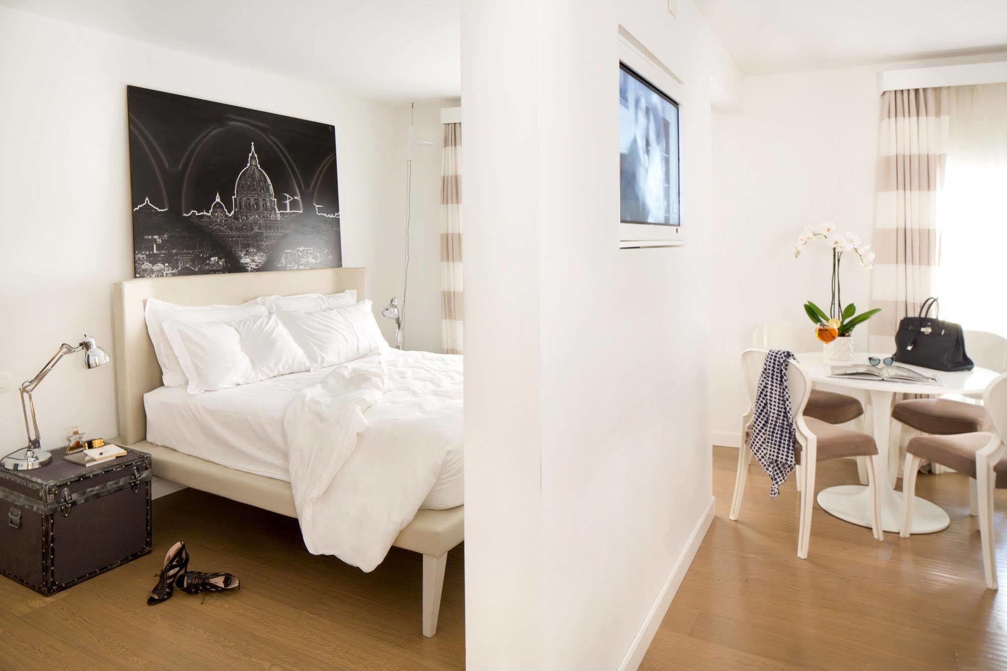 Via Del Corso Home Roma Exteriér fotografie