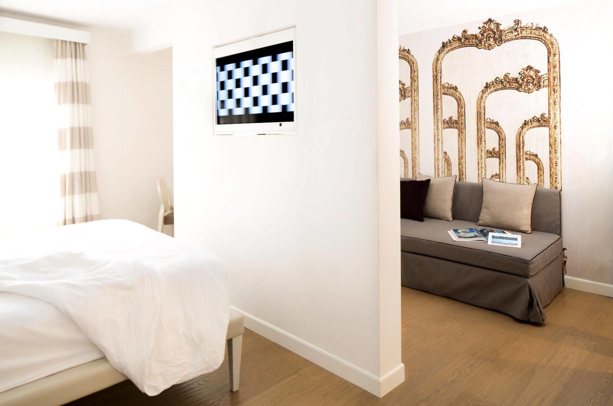Via Del Corso Home Roma Exteriér fotografie